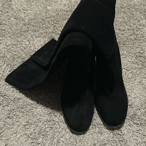 Gianni Bini black suede knee high boot in great condition barely worn.